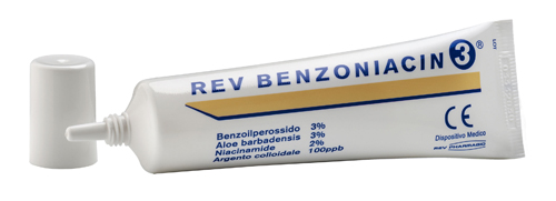 REV BENZONIACIN 3 CREMA 30 ML - Farmapre